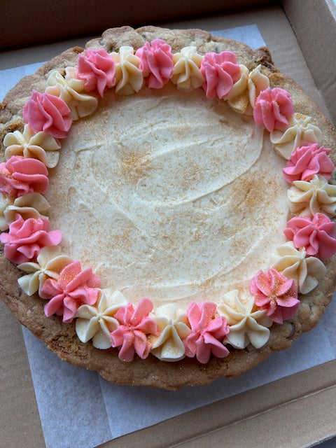 VALENTINE'S DAY- Cookie Cake